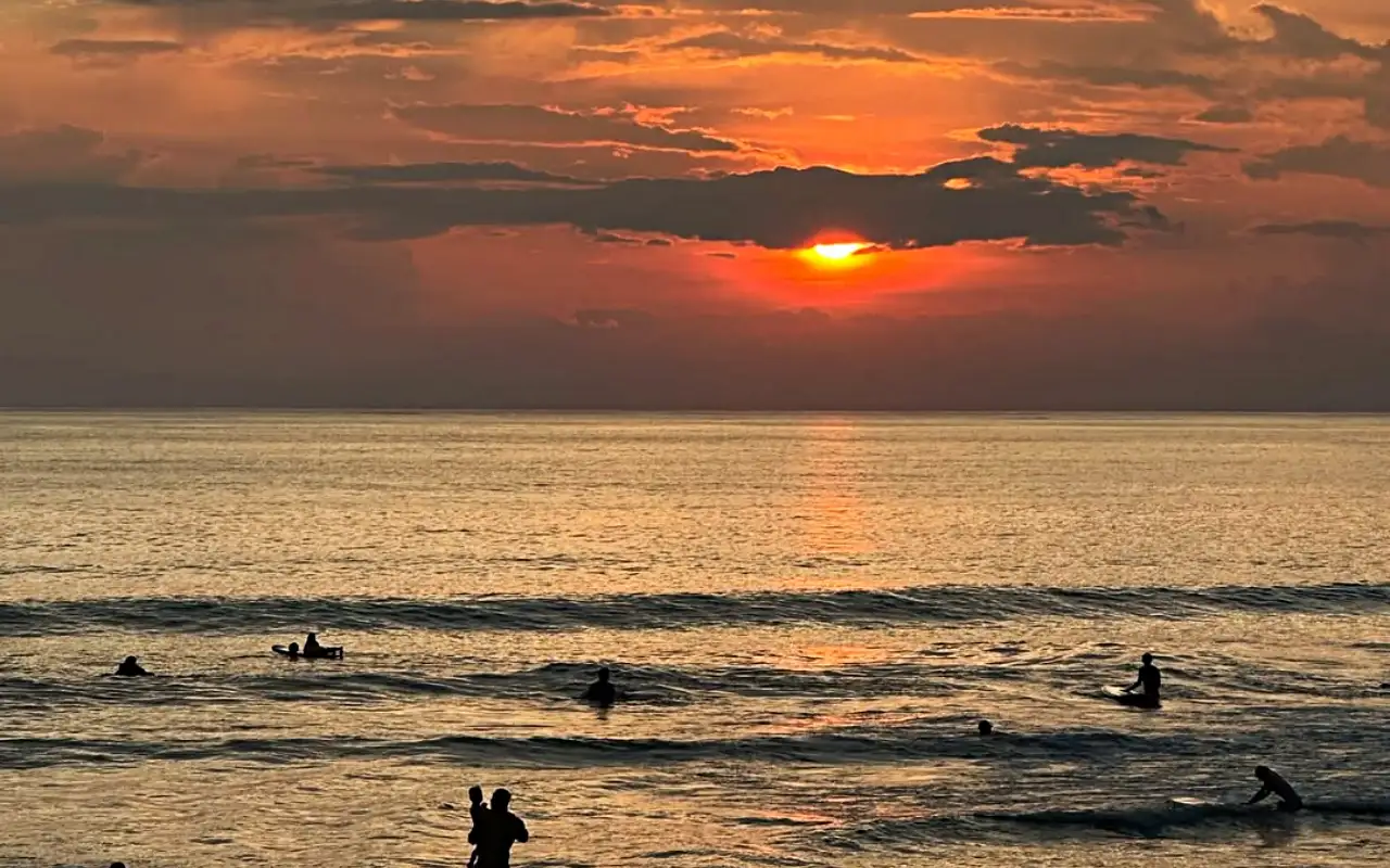 📍Echo Beach - Best for Surfers and beach lovers.